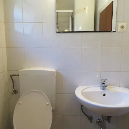 Haus Irmi B&B 크니텔펠트